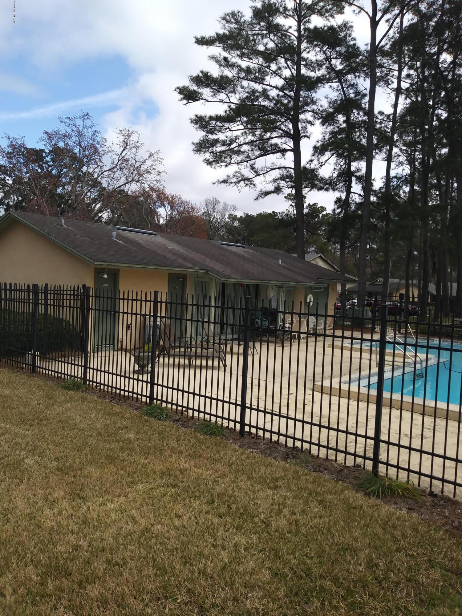 1267 The Grove Road Orange Park, FL 32073 - Photo 45 of 72 20180202_124424