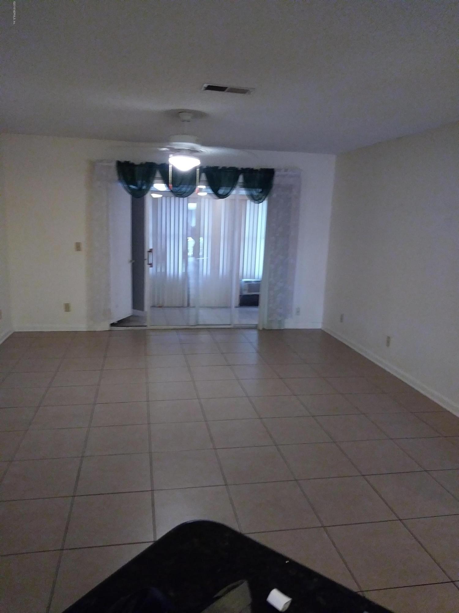 1267 The Grove Road Orange Park, FL 32073 - Photo 65 of 72 20180202_105950