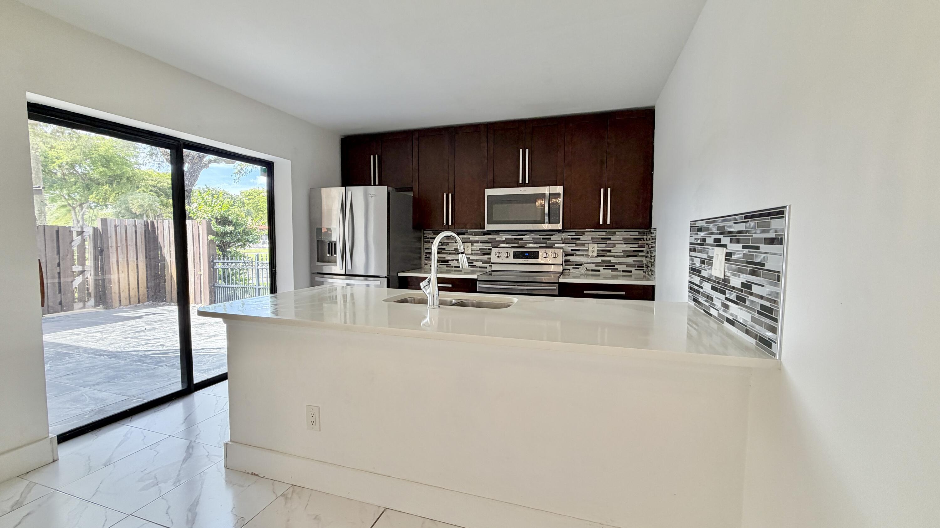 8365 Boca Rio Drive Boca Raton, FL 33433 - Photo 13 of 73 IMG_9133