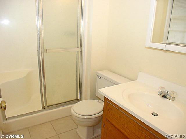 11124 Robious Road North Chesterfield, VA 23235 - Photo 9 of 22 a bathroom with a sink and toilet