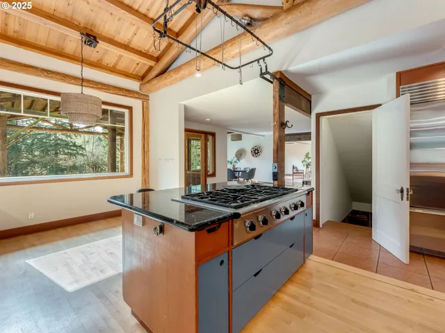 $1,495,000 | 3940 Northwest Owl Drive, Forest Grove, OR 97116