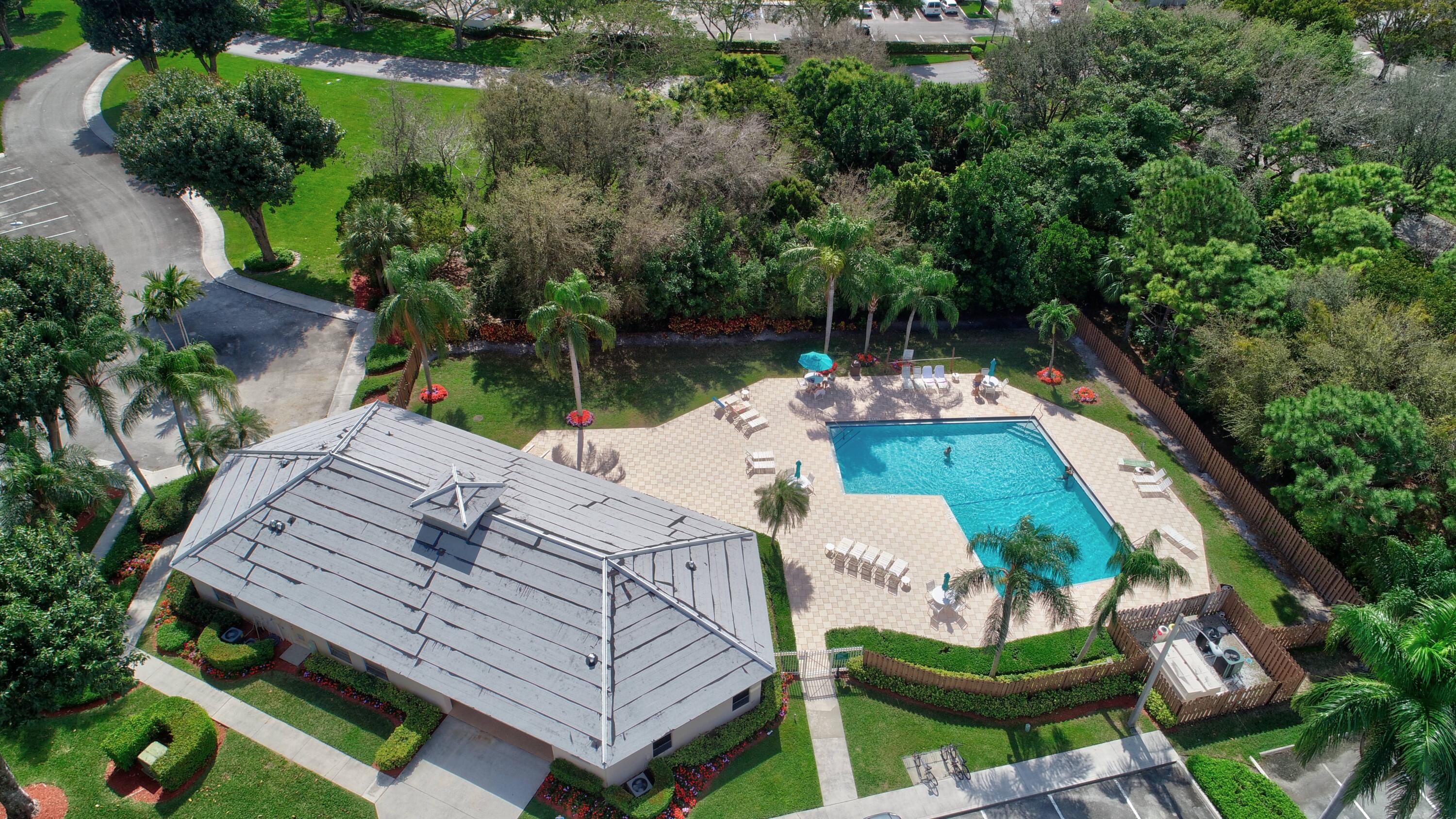 338 Eastwood Terrace Boca Raton, FL 33431 - Photo 20 of 31 an aerial view of house with outdoor space
