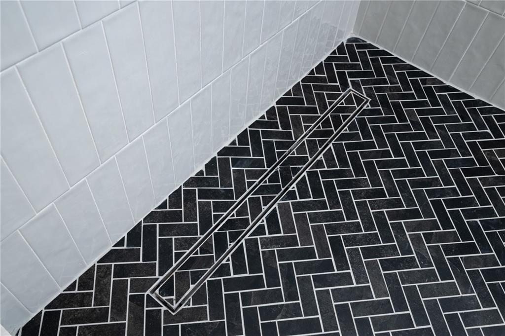 3756 Donaldson Drive Atlanta, GA 30341 - Photo 20 of 38 a close view of a black and white wall