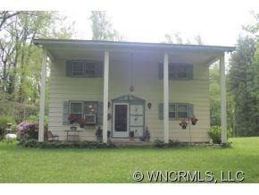 644 Rutledge Drive Hendersonville, NC 28739 - Photo 4 of 24