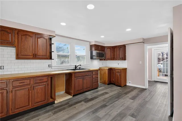 $220,000 | 12 South Eddy Street, Fort Scott, KS 66701