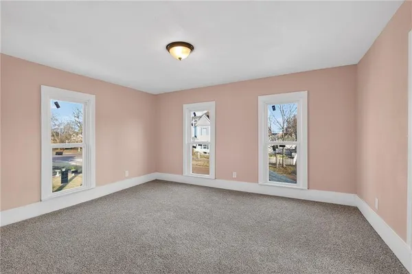 $212,500 | 12 South Eddy Street, Fort Scott, KS 66701