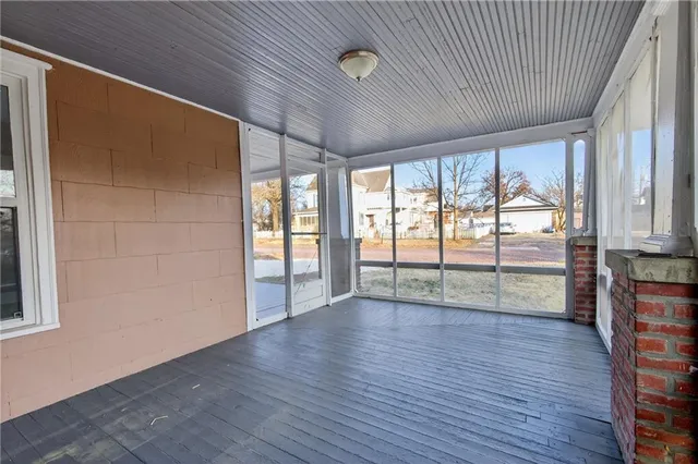 $220,000 | 12 South Eddy Street, Fort Scott, KS 66701