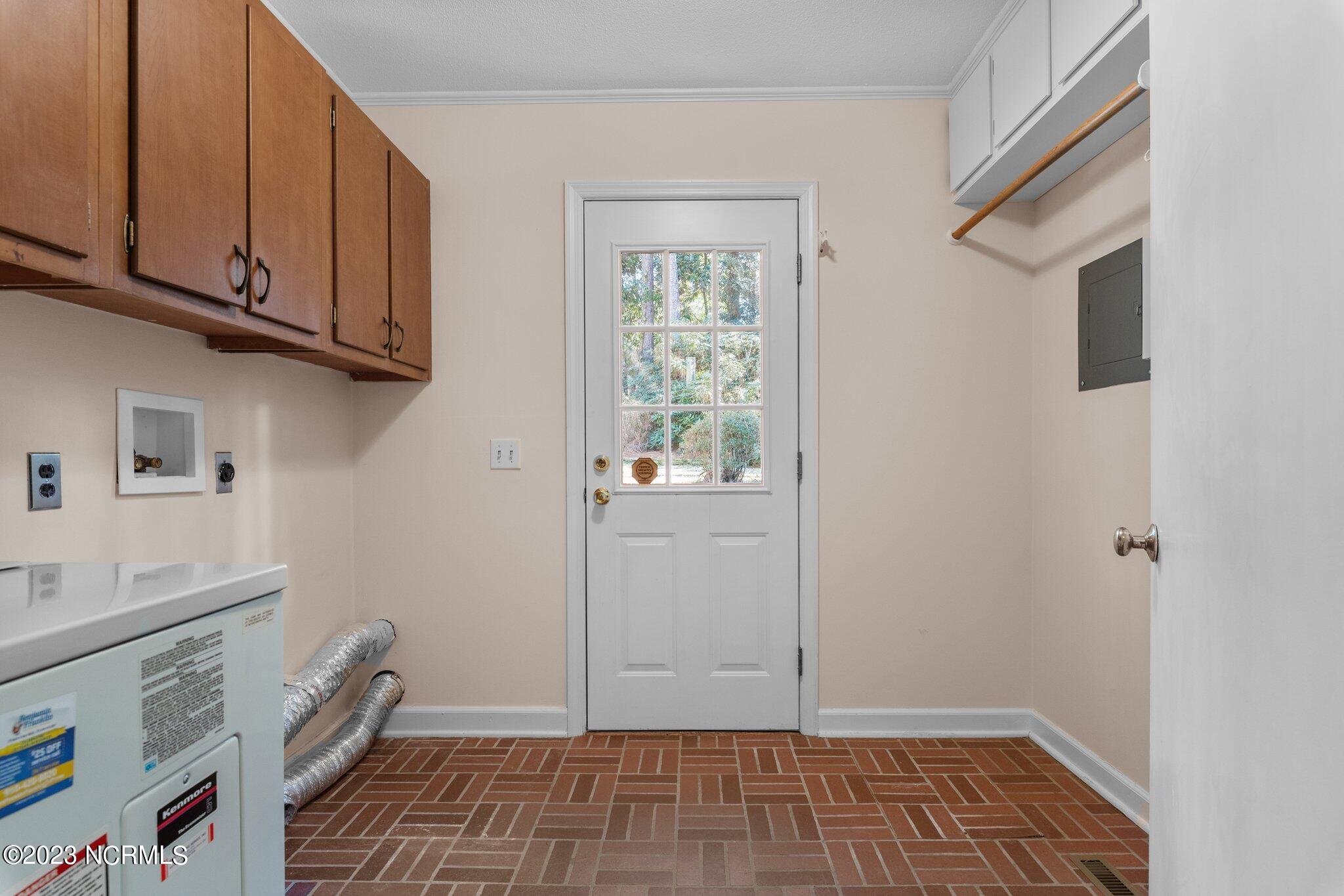 1015 Inverness Road Southern Pines, NC 28387 - Photo 16 of 53 Laundry 2