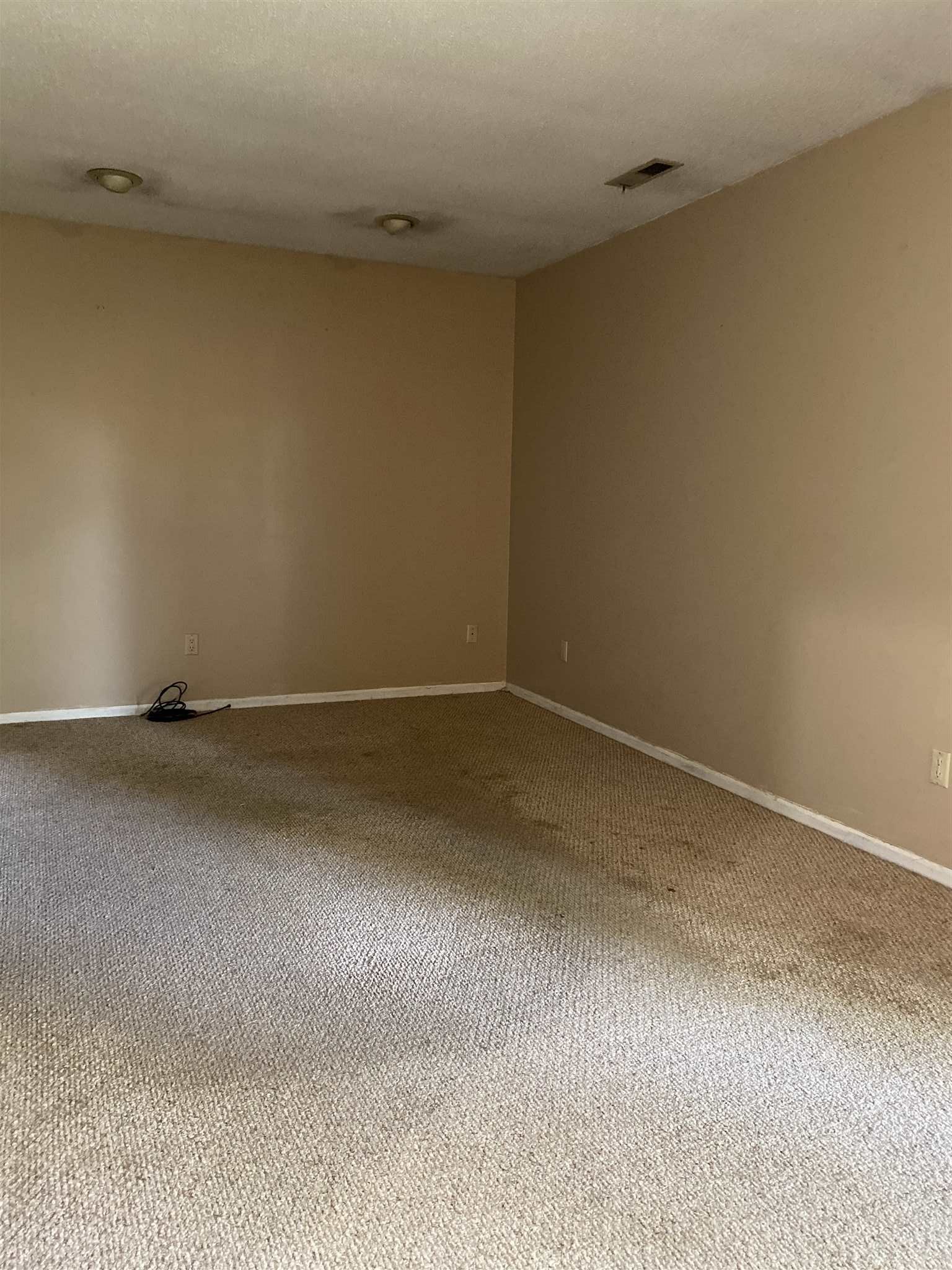 1111 Applewood Road Fort Wayne, IN 46825 - Photo 8 of 18 Gallery Image 8