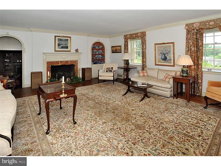 1438 Stocton Road Jenkintown, PA 19046 - Photo 4 of 19 Living Room