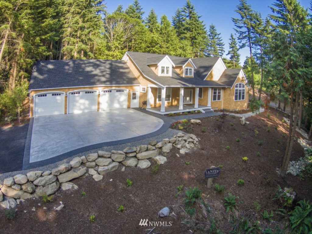 486 Whitecap Road Bellingham, WA 98229 - Photo 1 of 25