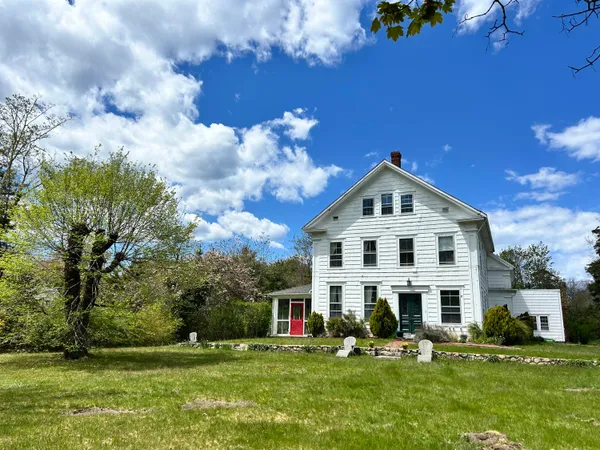 $1,799,000 | 946 Main Street, Dennis, MA 02638