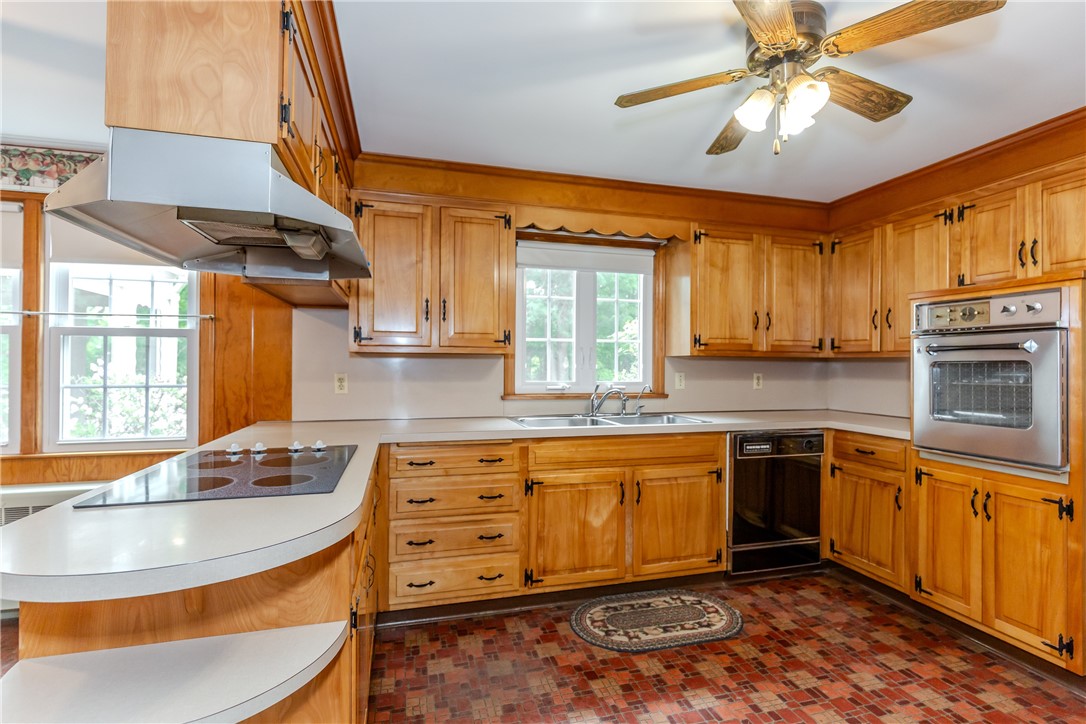 615 West Greenville Road Scituate, RI 02857 - Photo 18 of 50