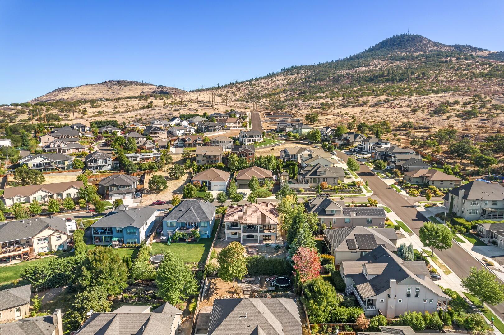 4270 Evening Ridge Terrace Medford, OR 97504 - Photo 88 of 89 DJI_0746