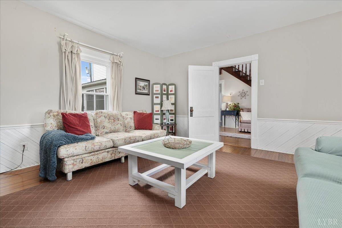 627 Hat Creek Road Brookneal, VA 24528 - Photo 37 of 94