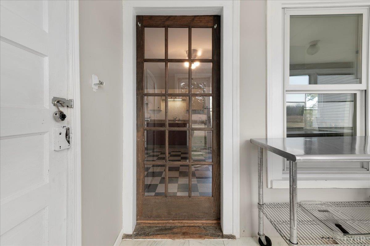 627 Hat Creek Road Brookneal, VA 24528 - Photo 43 of 94