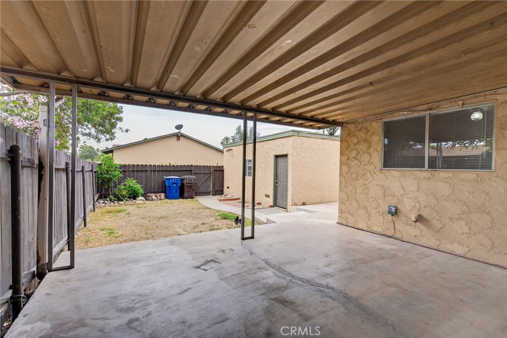 6377 La Mirada Way Riverside, CA 92504 - Photo 29 of 36 Gallery Image 29