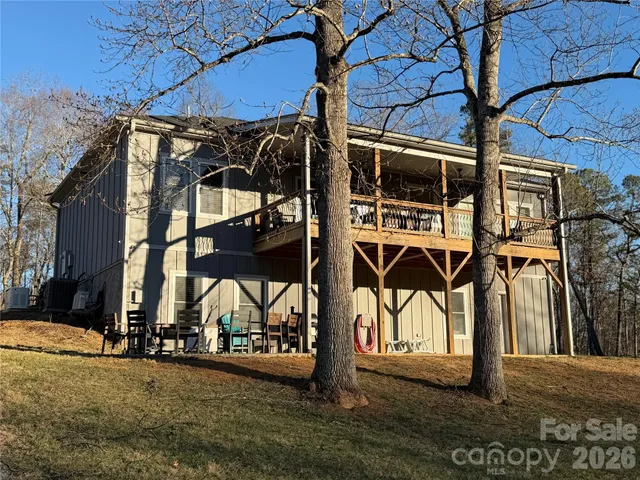 $699,000 | 135 Ridge Road, Candler, NC 28715