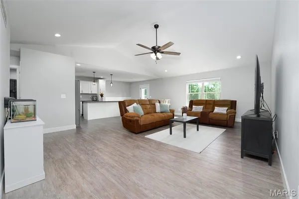 $410,000 | 117 Paradise Street, Waynesville, MO 65583