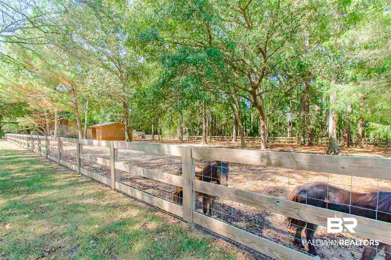 18743 Heidelberg Road Silverhill, AL 36576 - Photo 38 of 49