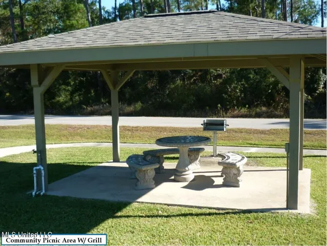 $165,000 | Lot 28 Willow Ln Pass, Pass Christian, MS 39571