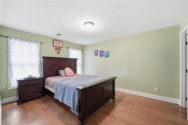 $635,000 | 14741 Robinson Street, Overland Park, KS 66223