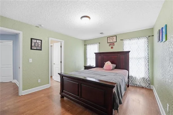 $635,000 | 14741 Robinson Street, Overland Park, KS 66223
