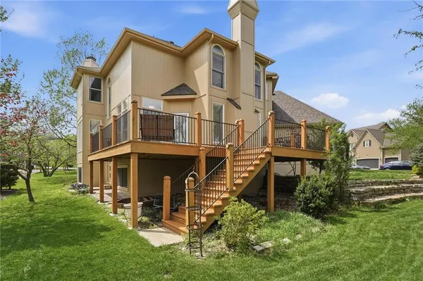 $635,000 | 14741 Robinson Street, Overland Park, KS 66223