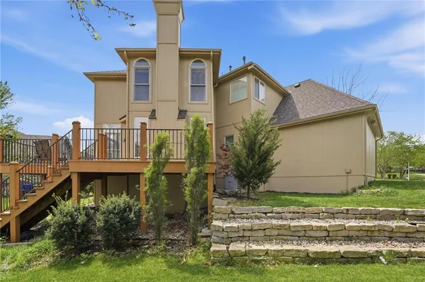 $635,000 | 14741 Robinson Street, Overland Park, KS 66223