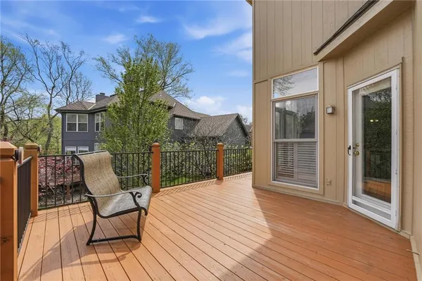 $635,000 | 14741 Robinson Street, Overland Park, KS 66223