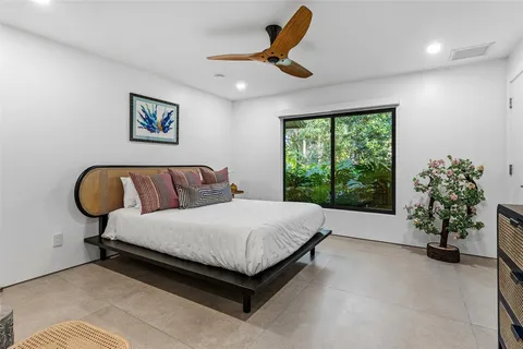 $3,950,000 | 18660 Long Lake Drive, Boca Raton, FL 33496