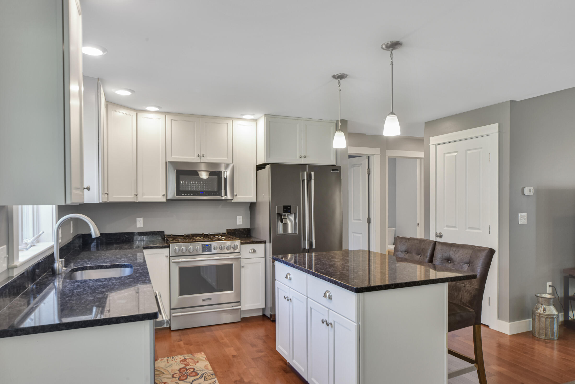 350 Middlesex Road Topsham, ME 04086 - Photo 13 of 45 Kitchen