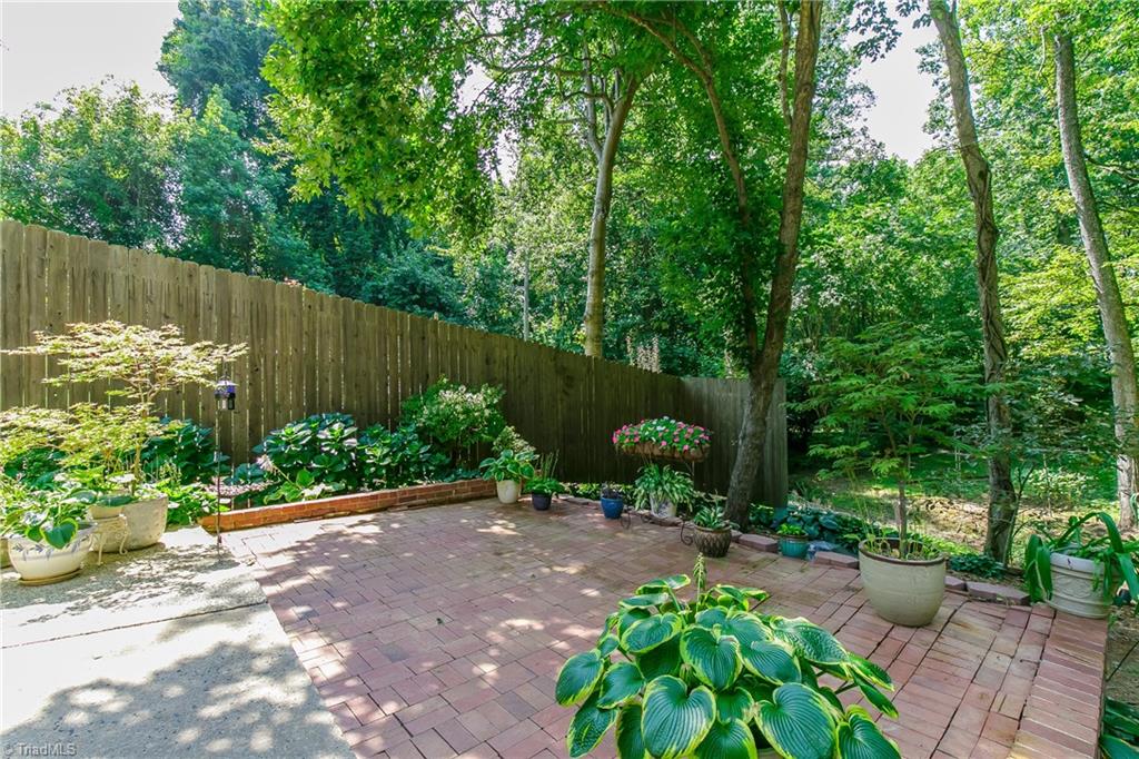 2316 Buckingham Road Burlington, NC 27217 - Photo 24 of 27 Gallery Image 24