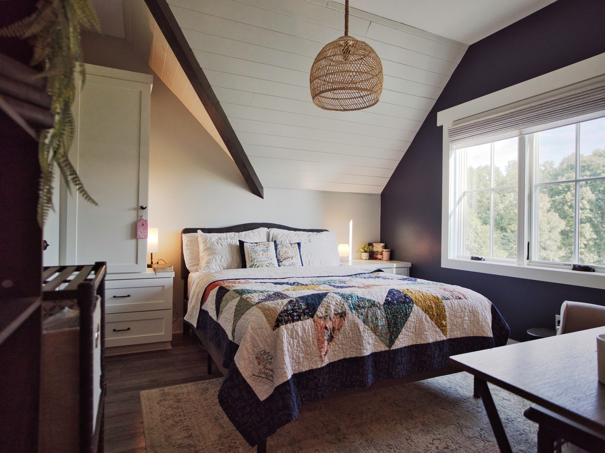 450 Lowe Branch Road Centerville, TN 37033 - Photo 79 of 100 a bedroom with bed and a large window