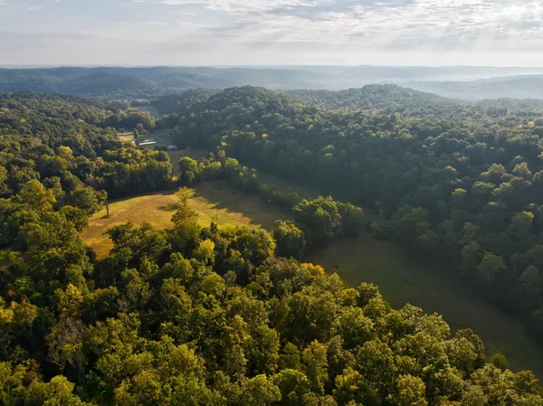 $3,480,000 | 450 Lowe Branch Road, Centerville, TN 37033