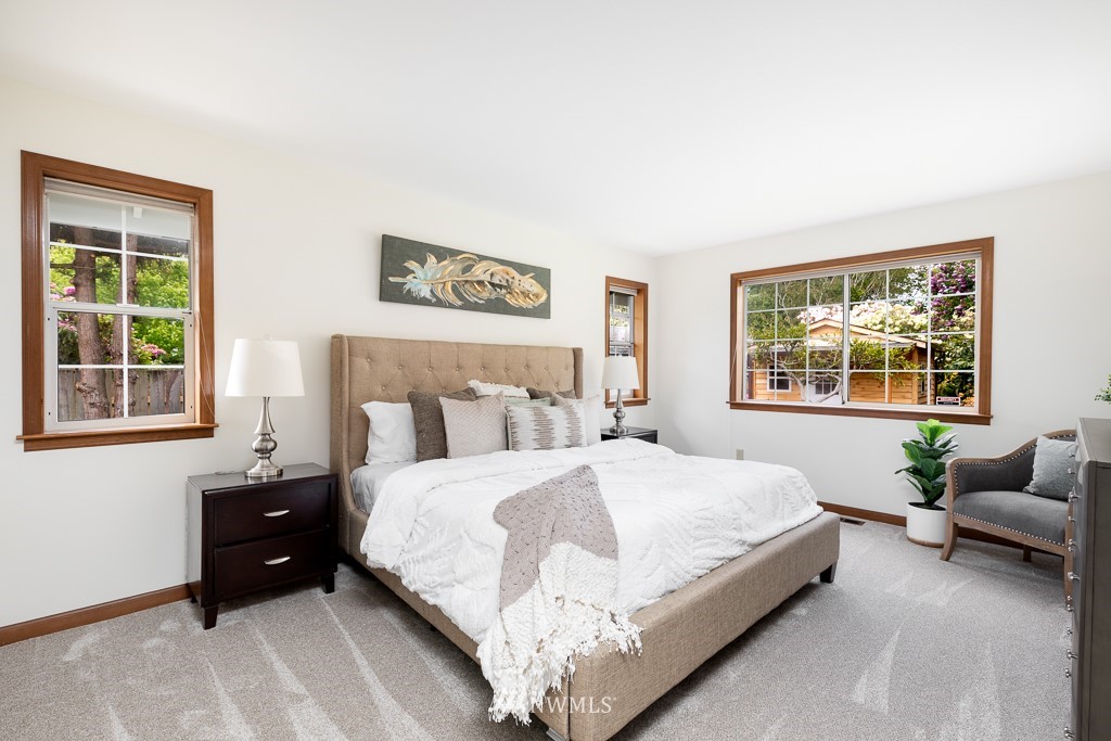 9111 192nd Street Southwest Edmonds, WA 98026 - Photo 15 of 29 Gallery Image 15
