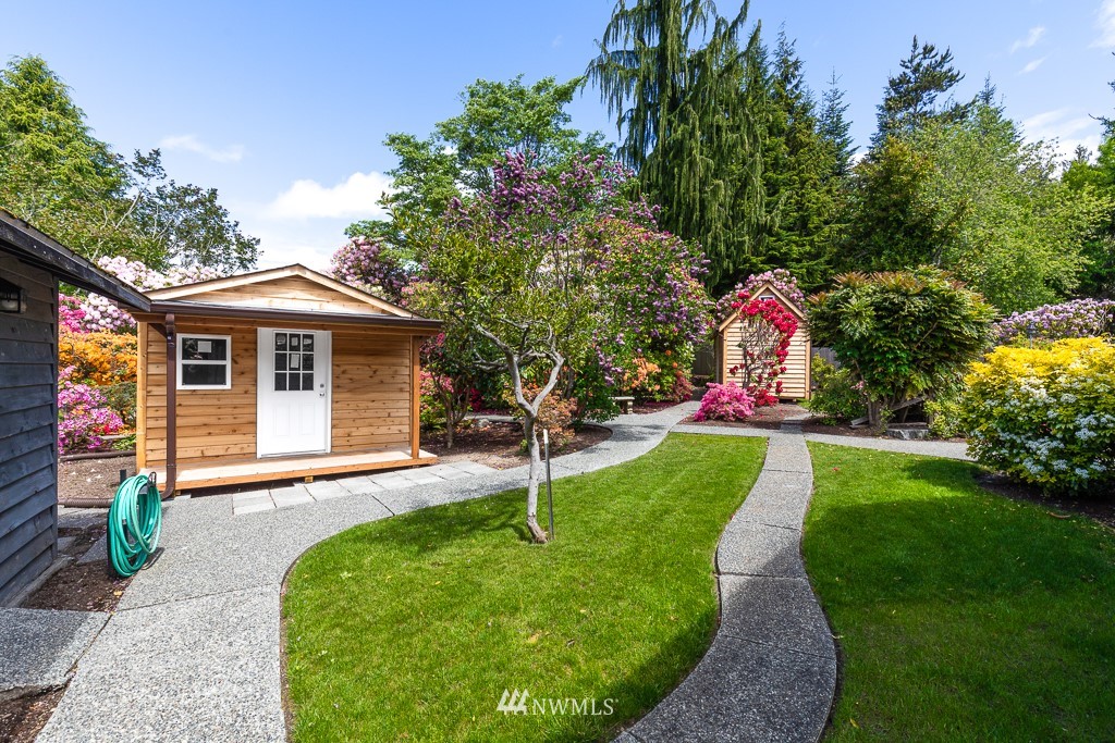 9111 192nd Street Southwest Edmonds, WA 98026 - Photo 22 of 29 Gallery Image 22