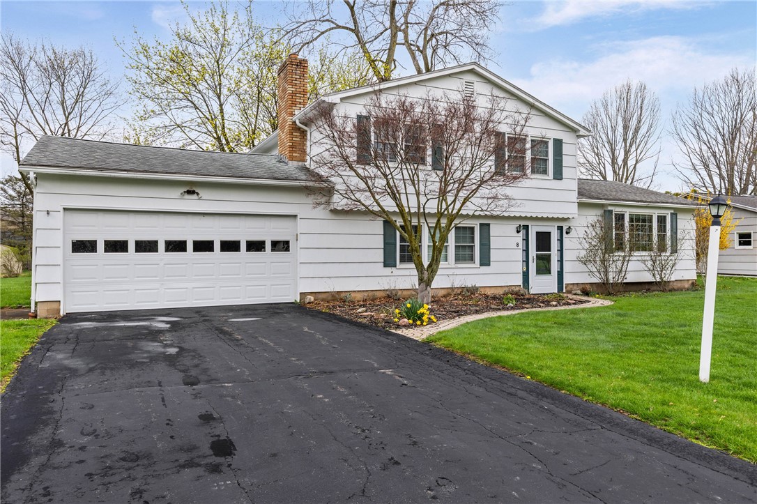 8 N Passage Perinton, NY 14450 - Photo 3 of 39