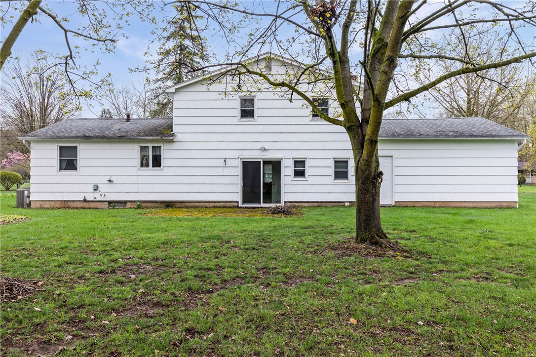 8 N Passage Perinton, NY 14450 - Photo 33 of 39