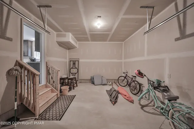 $619,000 | 87 Delbert Drive, Gouldsboro, PA 18424