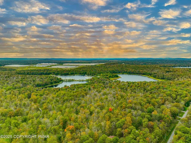 $619,000 | 87 Delbert Drive, Gouldsboro, PA 18424