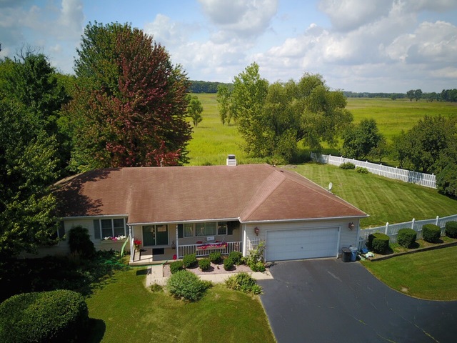 27988 West Fox River Road Cary, IL 60013 - Photo 1 of 23