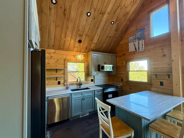 $1,100,000 | 14 Trailside Way, Unit 14, Bridgton, ME 04009