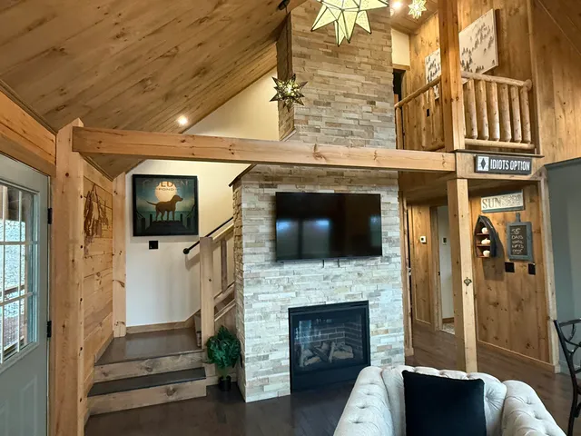 $1,100,000 | 14 Trailside Way, Unit 14, Bridgton, ME 04009