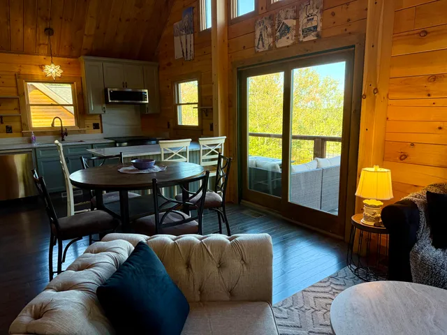 $1,100,000 | 14 Trailside Way, Unit 14, Bridgton, ME 04009