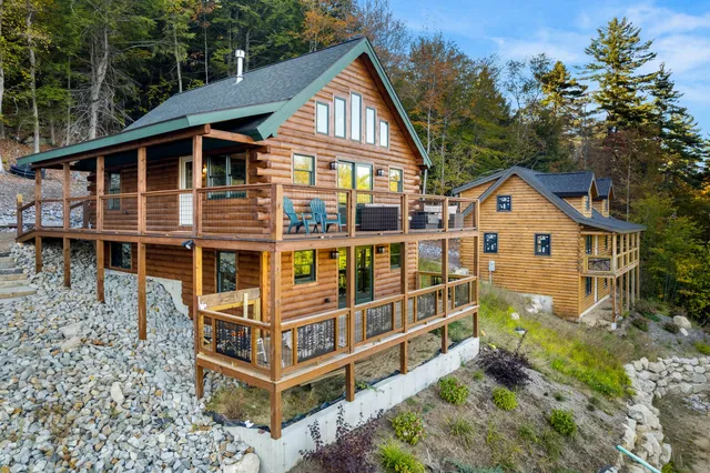 $1,100,000 | 14 Trailside Way, Unit 14, Bridgton, ME 04009