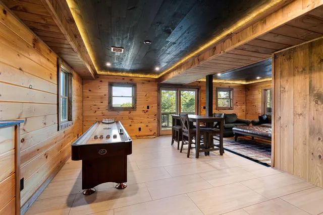 $1,100,000 | 14 Trailside Way, Unit 14, Bridgton, ME 04009