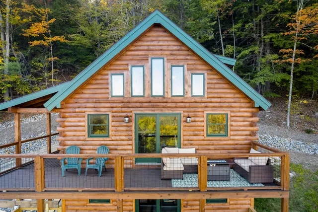 $1,100,000 | 14 Trailside Way, Unit 14, Bridgton, ME 04009