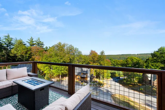 $1,100,000 | 14 Trailside Way, Unit 14, Bridgton, ME 04009