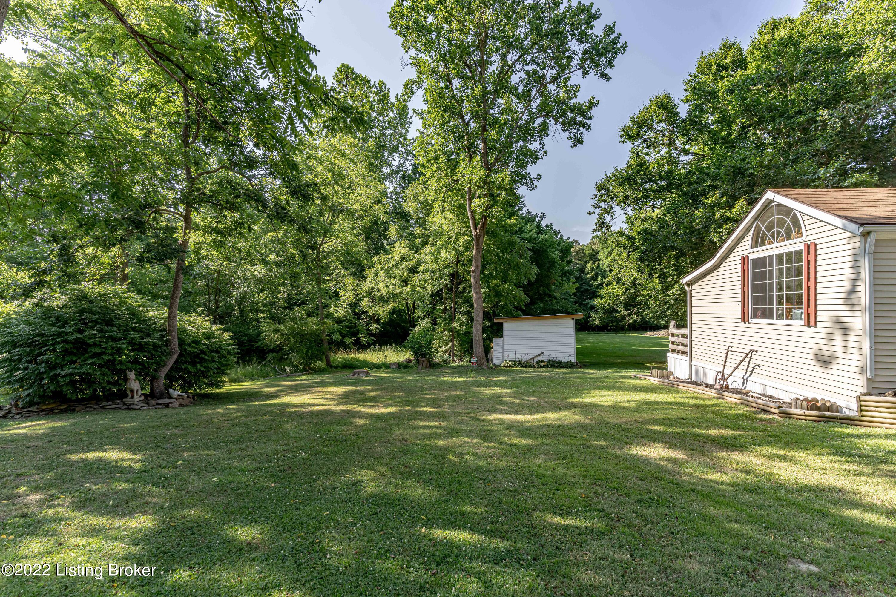 265 Chillicoop Road Shepherdsville, KY 40165 - Photo 36 of 60 DSC08874